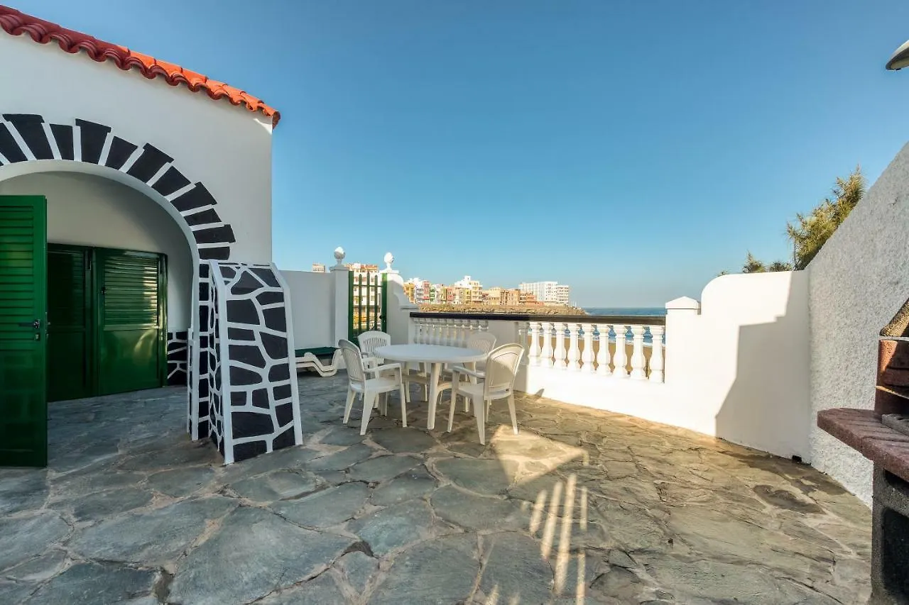 Vakantiehuis First Line Of The Beach La Garita Spanje